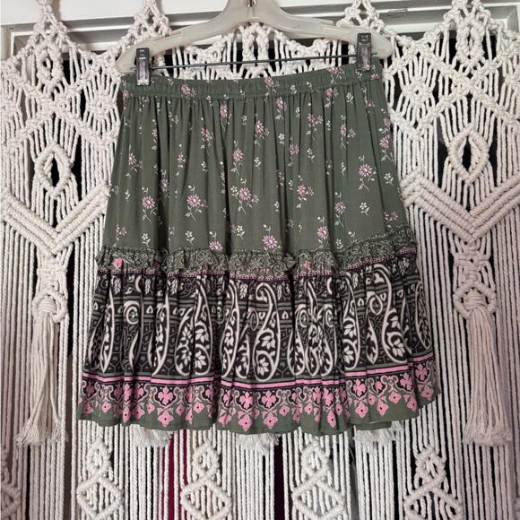 Spell and the Gypsy Lion Heart Skirt - XS - Picture 4 of 4